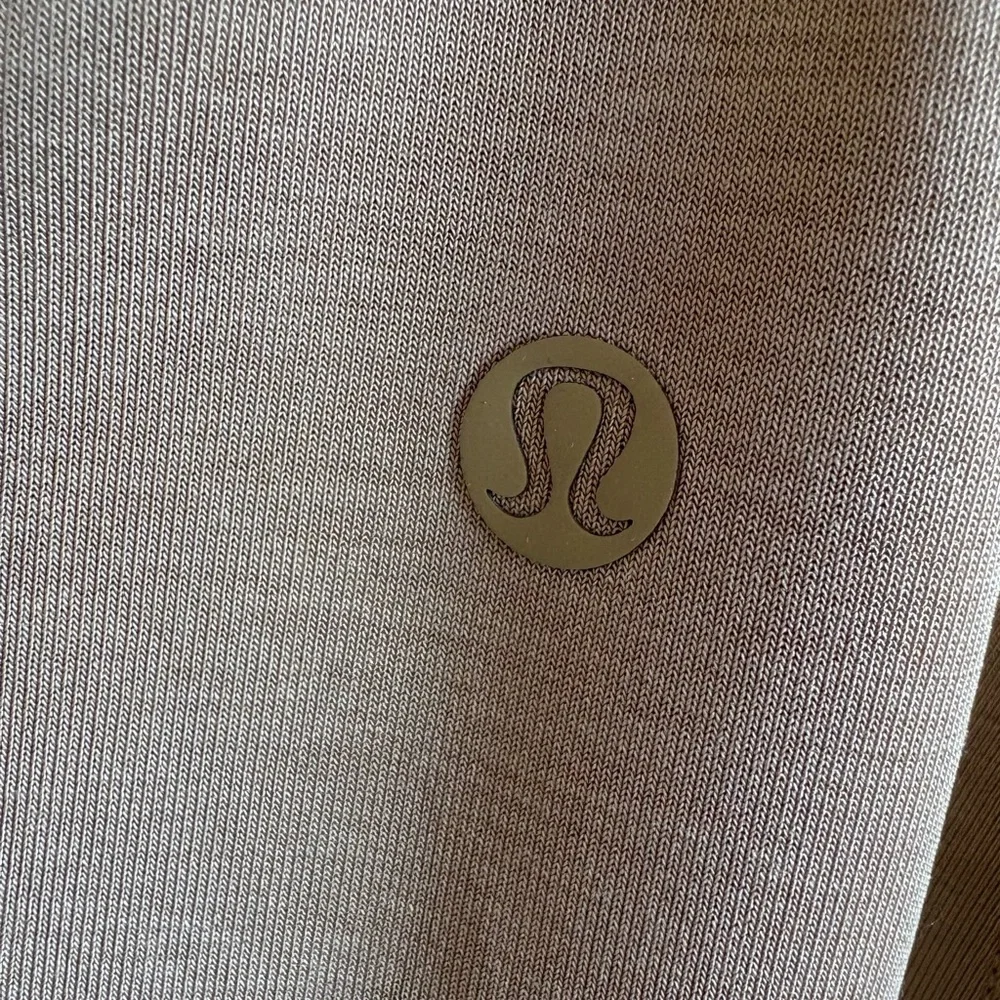 Lululemon Camel High-Waisted Pants - Picture 8 of 9
